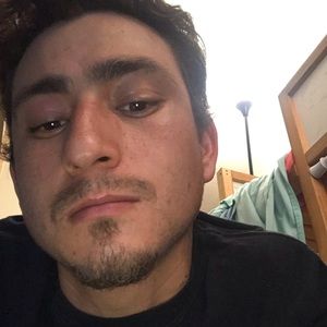 Meet your Posher, Ezequiel